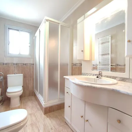 Apartament Jl Cristobal Lozano